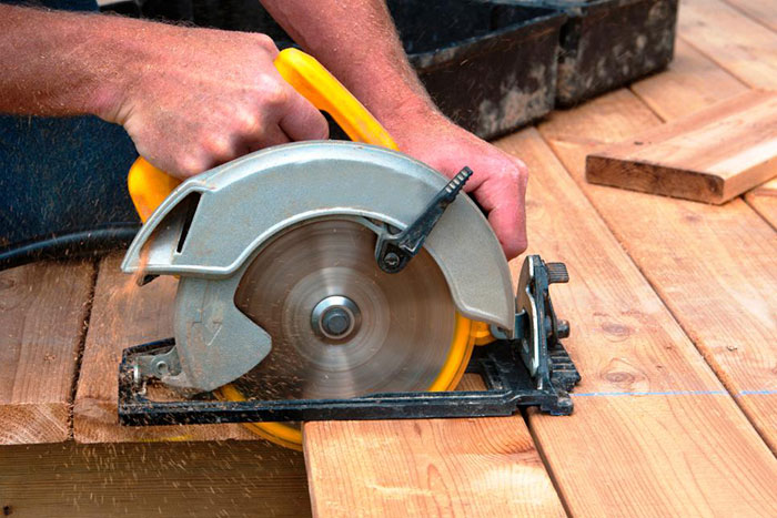 Image of a circular saw