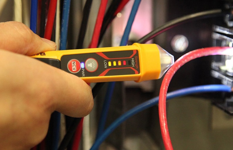 Working-Light-and-Voltage-Tester